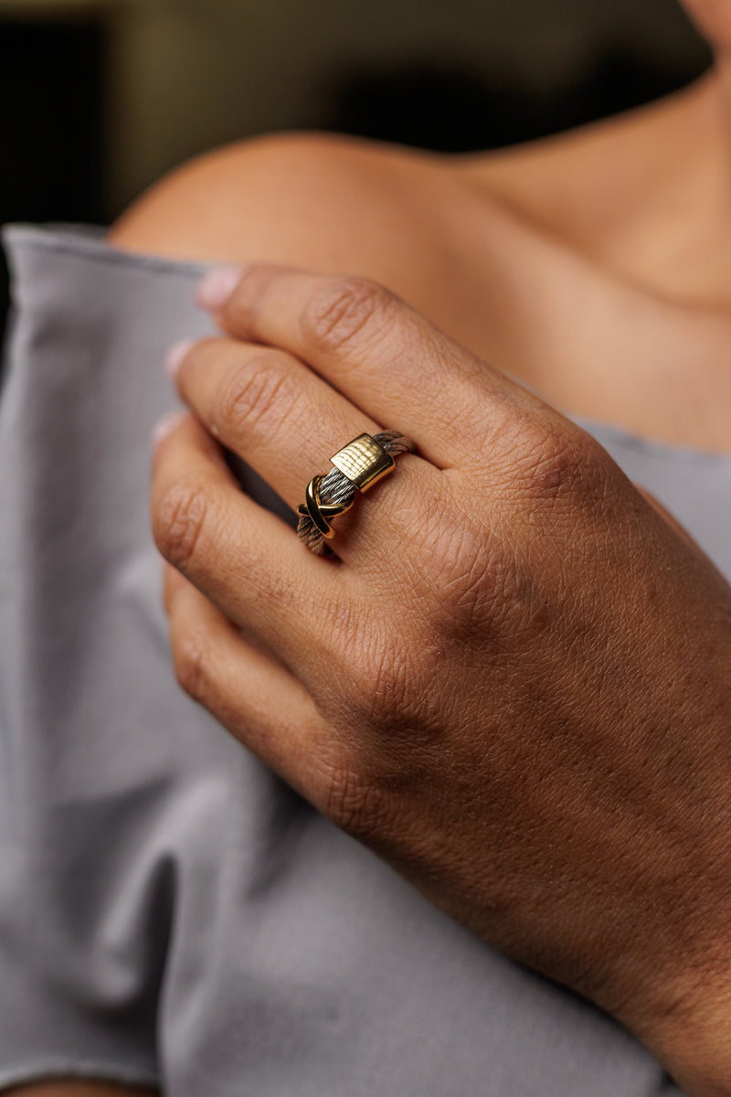 Ava Ring